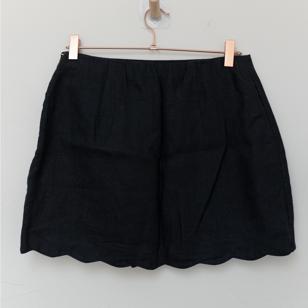 NEW Abercrombie Size S Scallop Hem Black 100% Linen Mini Skort